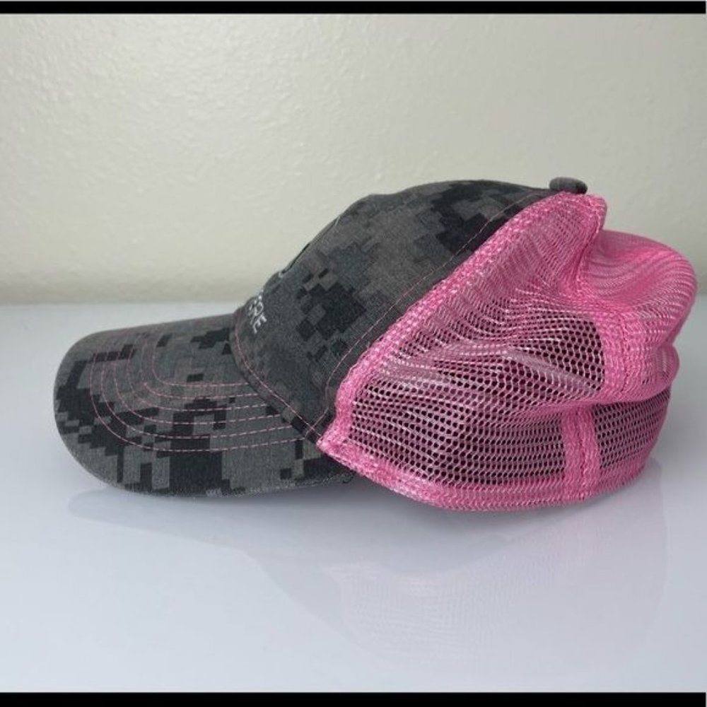 John Deere Gray & Pink Camo Adjustable Hat - Picture 2 of 13